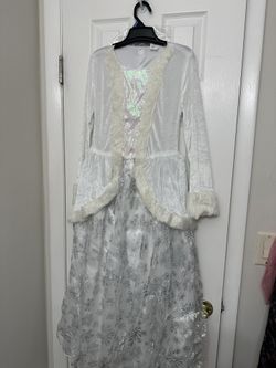 Costume