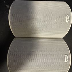 Pair of outdoor speakers with mounting brackets, Polk Audio Atrium 4 OUTDOOR SPEAKERS WITH 4.5" DRIVERS