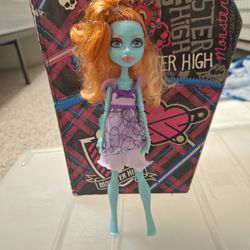 Lorna Mcnessie Monster High Doll