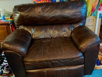 Super large recliner