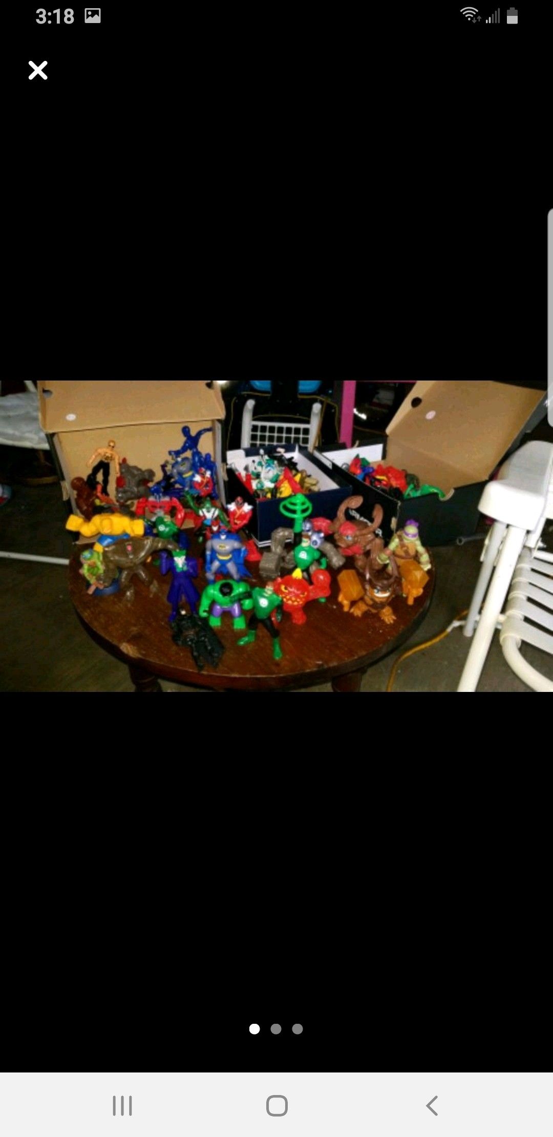 Action figure lot
