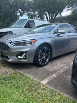 Ford Fusión titanium