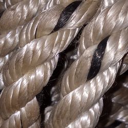Nice heavy duty rope.
