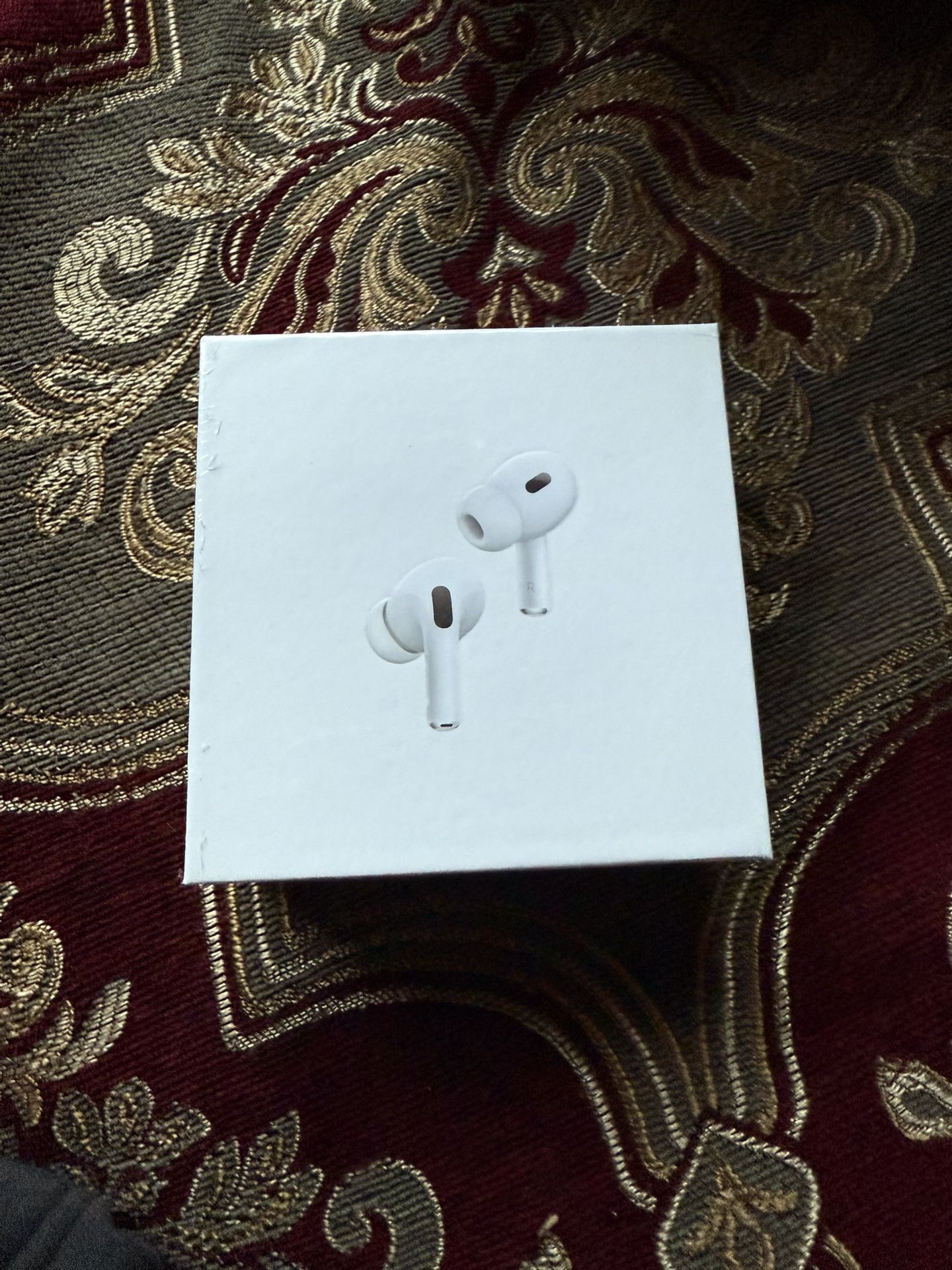 AirPods Gen 2