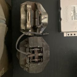 Rear Brake Calipers For A Porsche 911