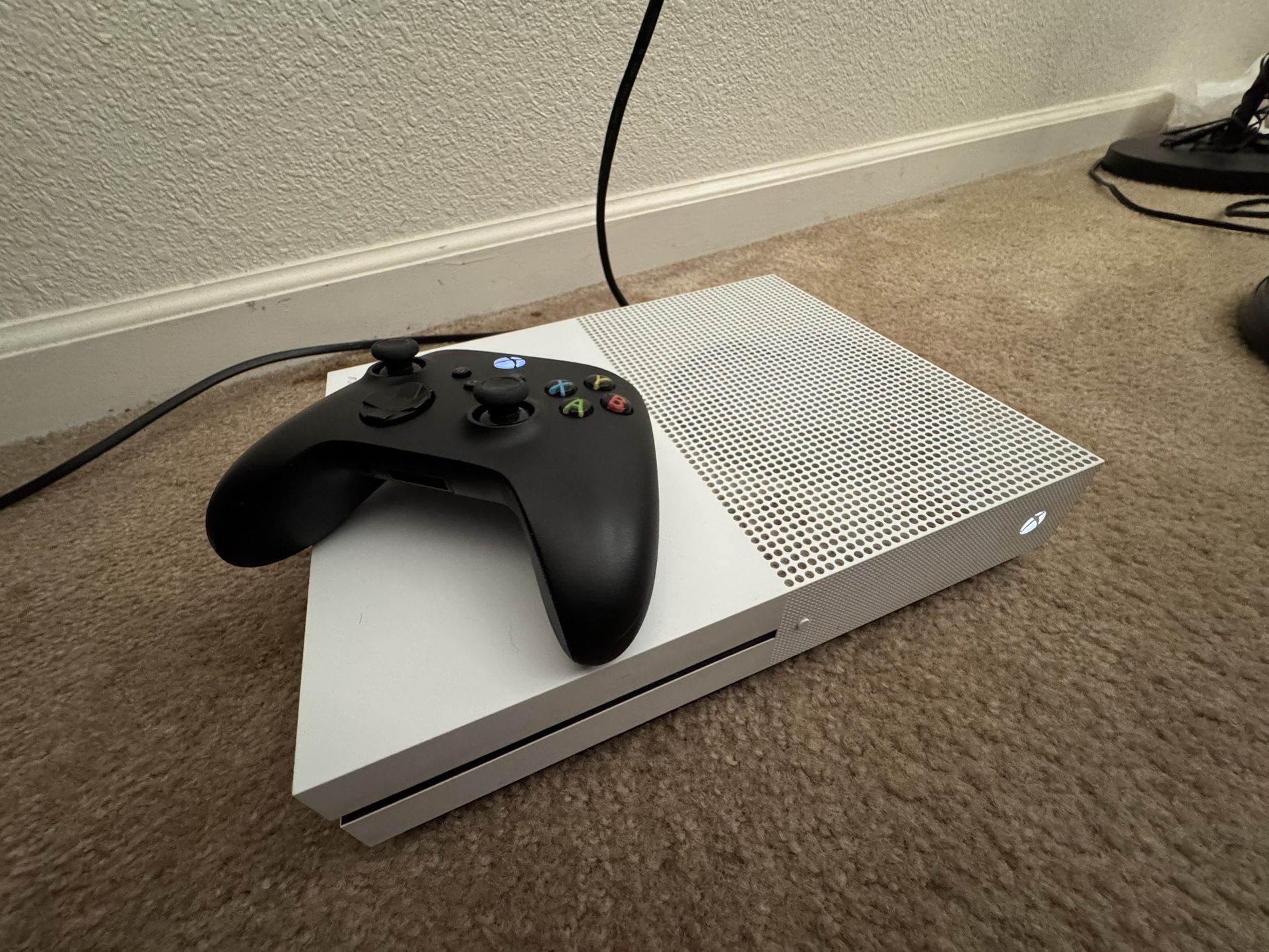 Xbox One S