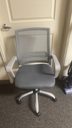 Ergonomic chair