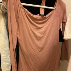 Woman’s Medium Pink Shirt With Neck Choker