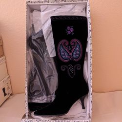 High Women's Boots Brand Paisley Size 7.5