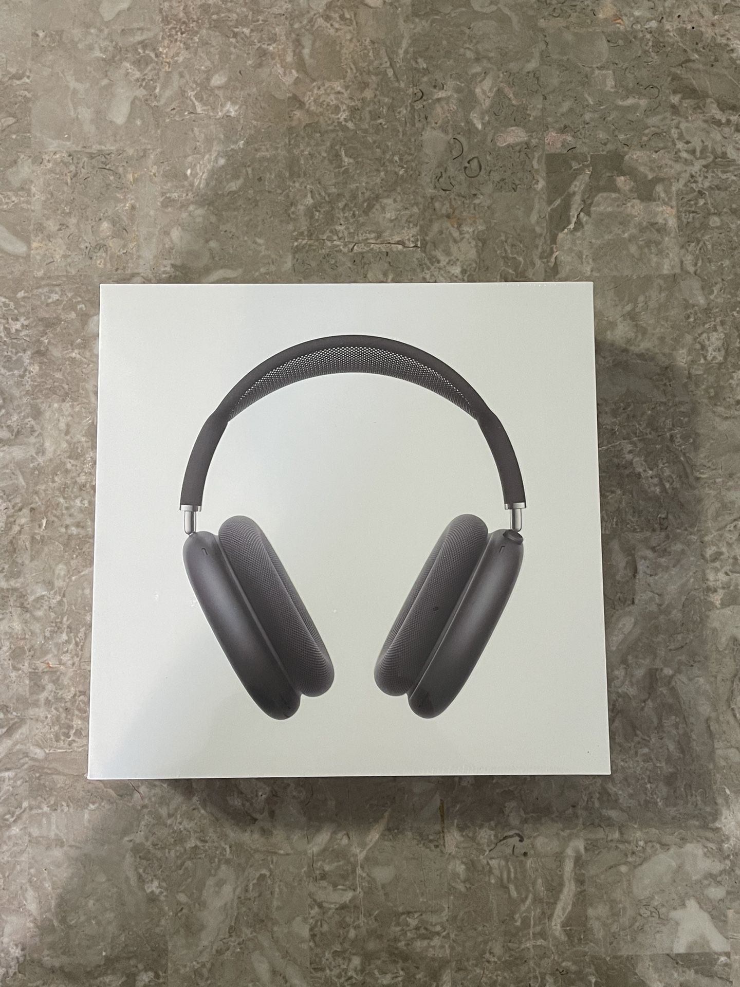 Black AirPods Max’s