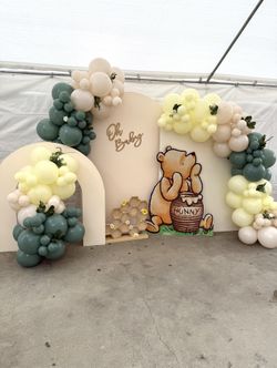 Balloon Backdrop, Winnie The Pooh Baby Shower Backdrop