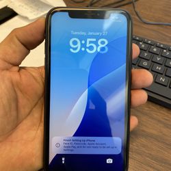 iPhone XR 64 GB ONLY for AT&T, ready for new owner, has been reset to factory settings.  No iCloud account, no passcode. Comes with charger We are loc