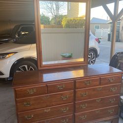 Pennsylvania House Solid Wood 8 Drawer Dresser With Mirror. 