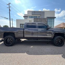 2015 Chevrolet Silverado 2500 HD Double Cab