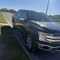 Ford F150 Lariat 