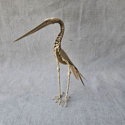 Handmade Woven Straw Heron Bird Figurine – Natural Palm Leaf Crane Sculpture – 7.6" Tall