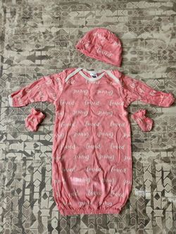 NWOT Gerber Organic 100% Hat Builtin Mitton Sleepgown Set in Pink 