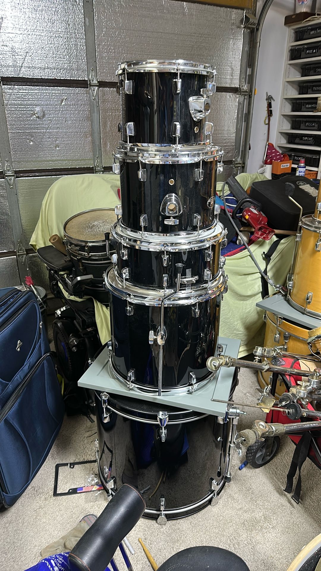 Pearl Roadshow 5 Piece Drum Set
