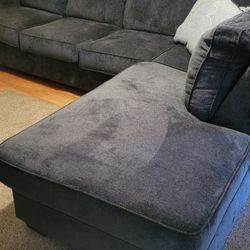 Sectional Ashley Sofa 
