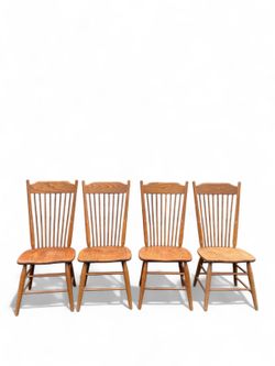 Set of 4 Vintage Virginia House Solid Wood Dining Chairs