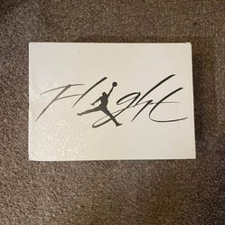 Jordans 4s white thunders