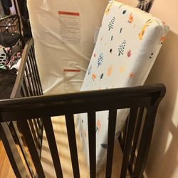 Black Mini Crib 