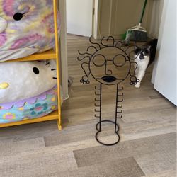 standing Jewelry holder