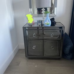 Z Gallerie Maddox Mirror Dresser Night Stand Set 