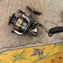 Shimano Sustain Spinning Reel