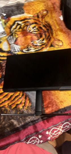 ps4 pro and monitor with controllers