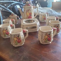 Vintage Decor Cups 