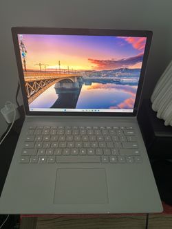 Microsoft Surface Book 2 512GB i7-8650U 16GB GTX 1050 13.5" laptop Win 11 Pro