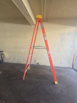 Werner 8' 300lbs