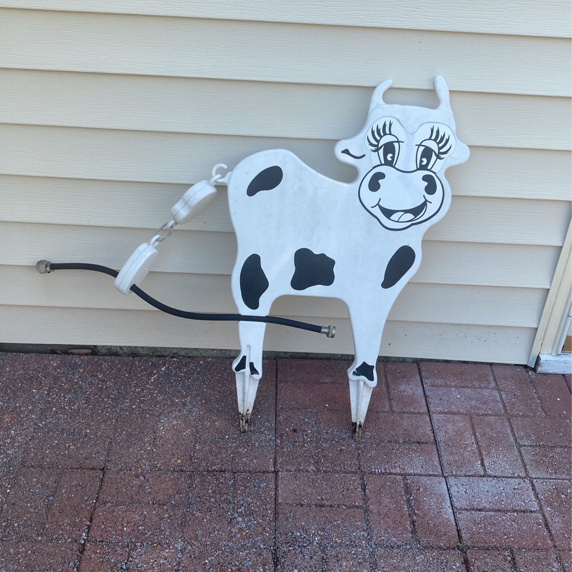 Cow Lawn Sprinkler 