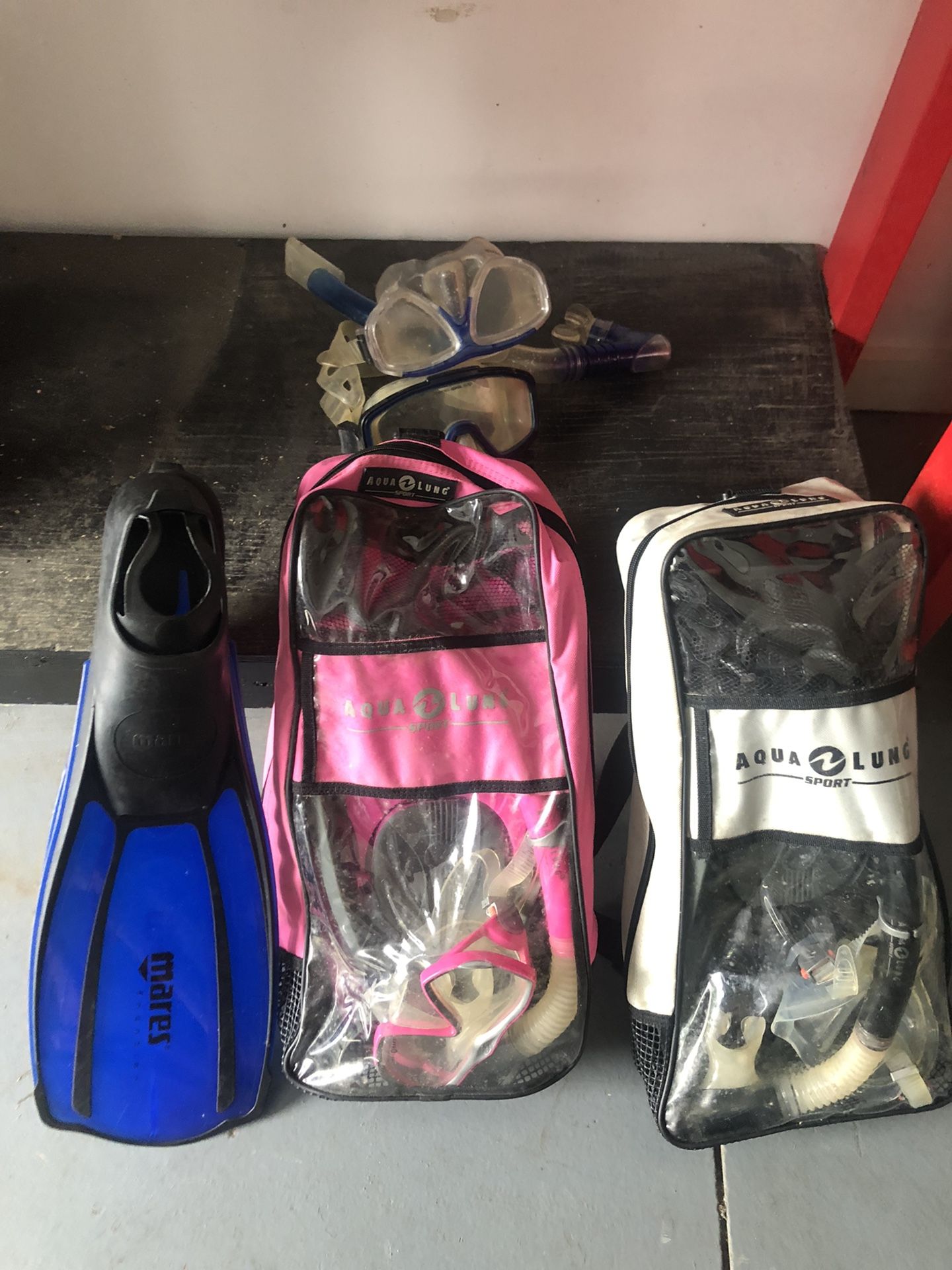 snorkeling gear