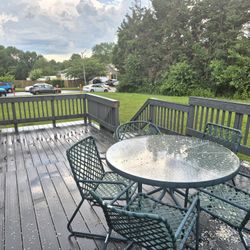Outdoor Patio Set with 5 chairs