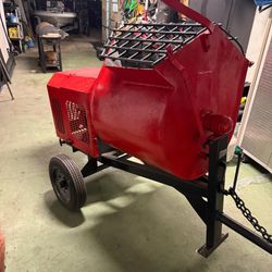 Mezcladora de stucco o cemento para 4 bolsas en Perfectas Condicones$ 2800 SIN COMPROMISO PUEDE VENIR A VER