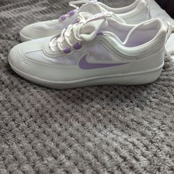 Nike Sb Skate Shoes.