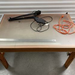 Craft/Drafting Table