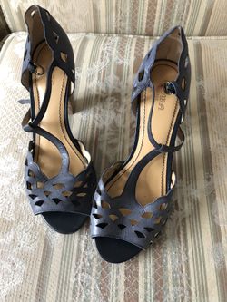 Women shoes