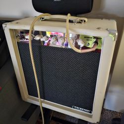 Mono Price stage right tube amp for guitar  15 watt 1x12