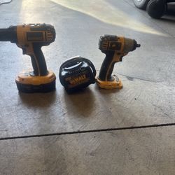Dewalt Drill Motors. Plus Battery 18 Watts 