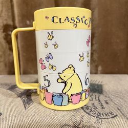 Vintage Elandia Winnie The Pooh Twist Puzzle Plastic Mug 8 onzas 