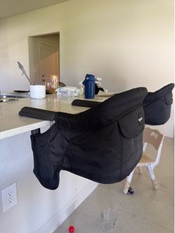 Inglesina table chair