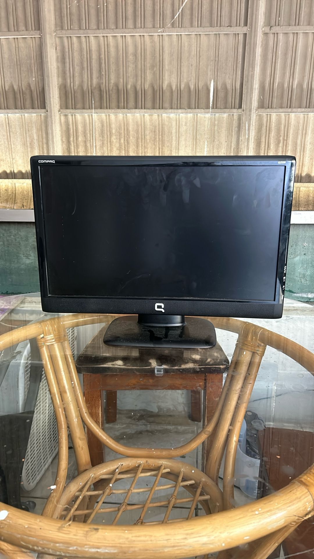 Compaq Desktop Monitor