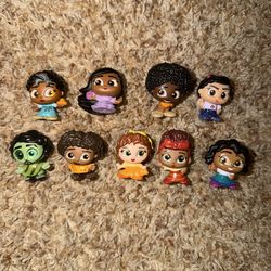Encanto Disney Doorables LOT 9 Julieta Isabela Antonio Luisa  Bruno Camilo Pepa. Never played with like new