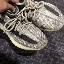 350 V2 Yeezy Zyon 9