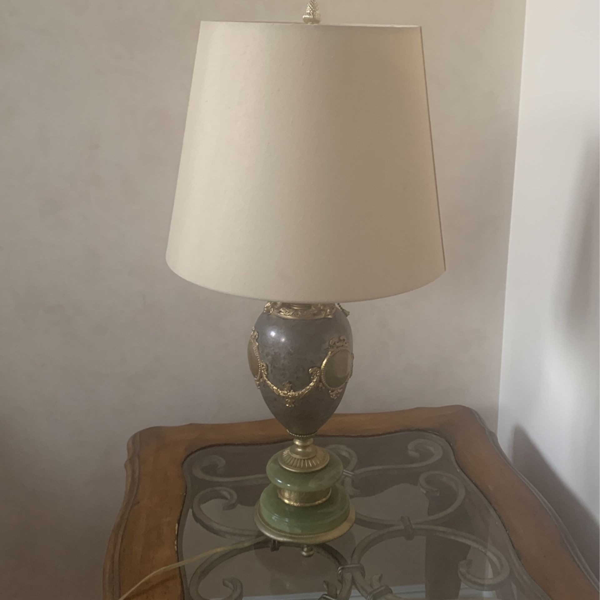 Lamp Jade