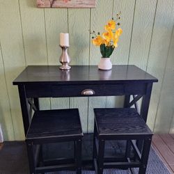 Height Table With Chairs 👍