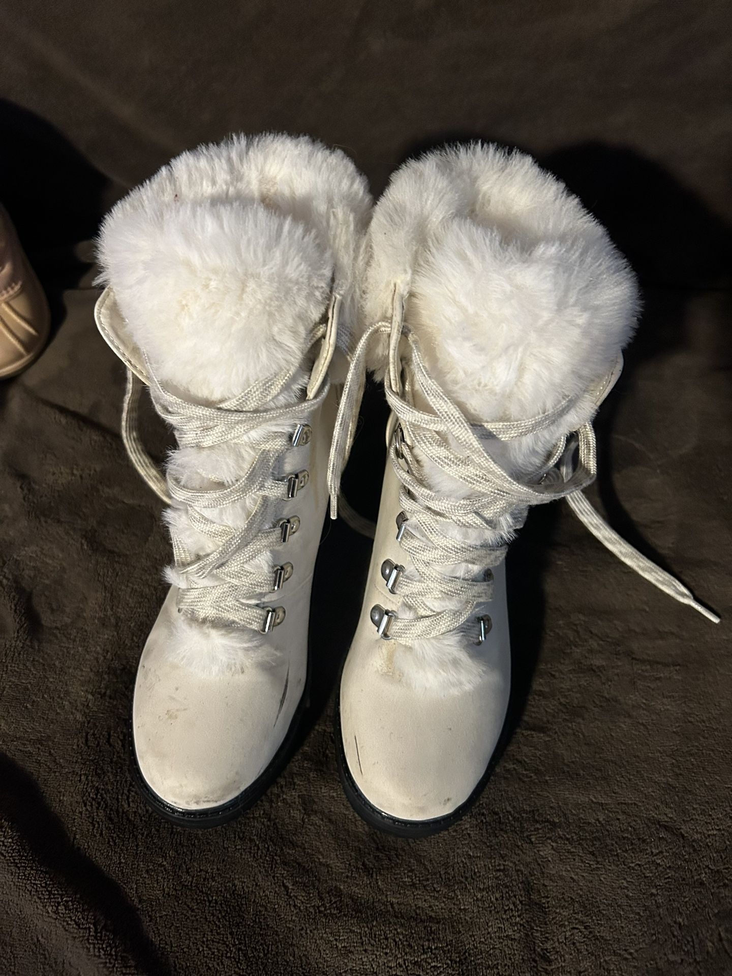 Women’s Warm Boots Size 7